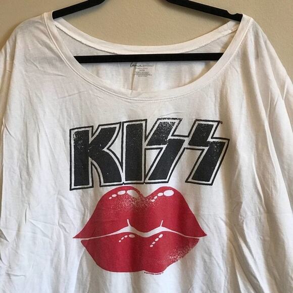 Lane Bryant 26/28 Kiss rock band tee white t-shirt punk casual comfy fandom - Picture 2 of 7